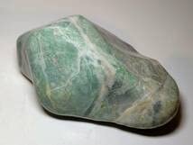 Amazon.co.jp: 緑白 420g 翡翠 原石 ヒスイ 鉱物 鑑賞石 糸魚川 水石